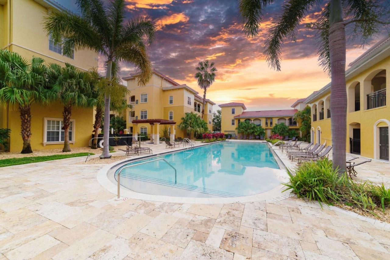 Tropical 3Br Suite-2 Resort Style Pools-5 Mil To Bay-Gym-Close To Beach Tampa Bagian luar foto