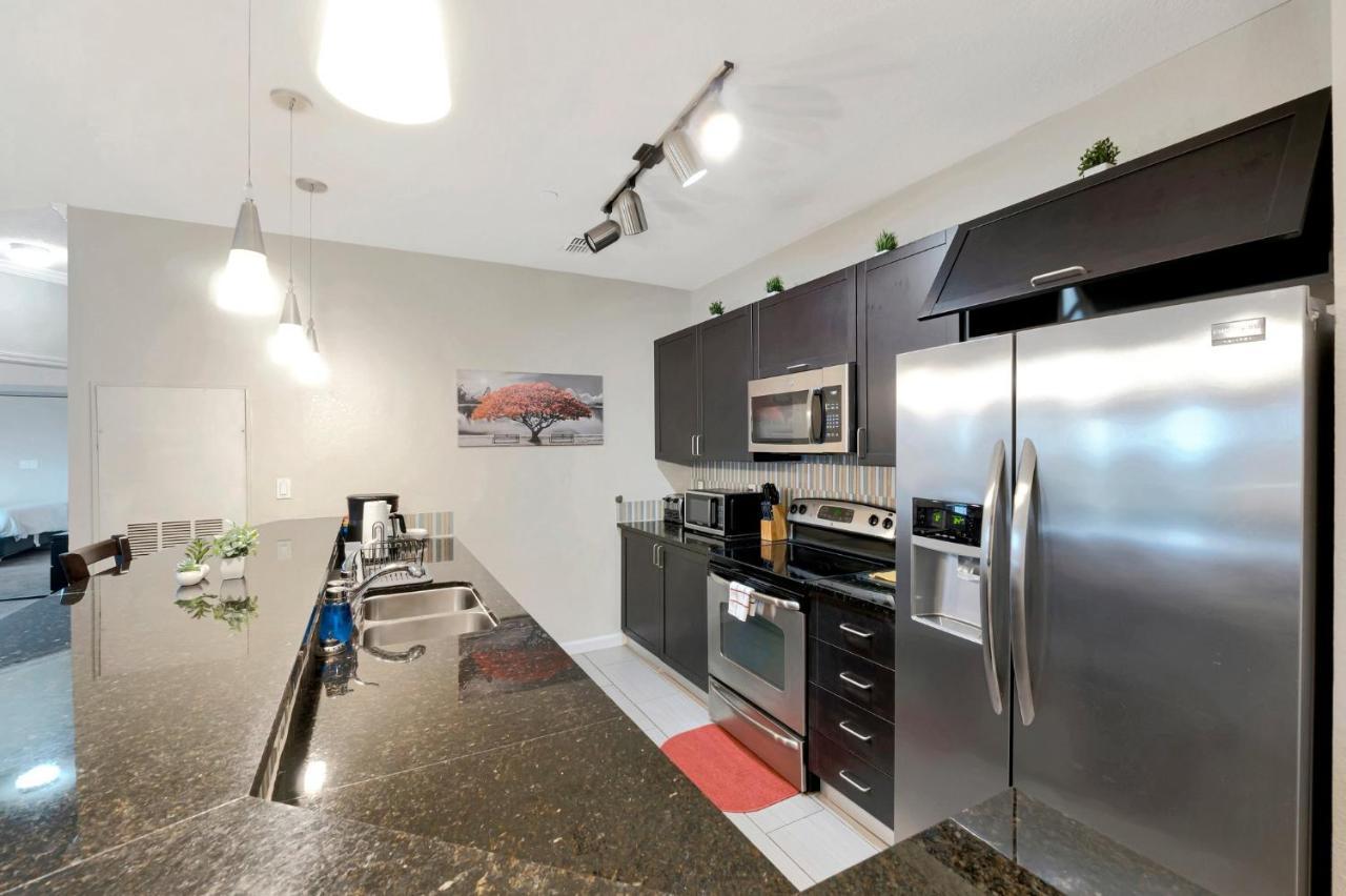 Tropical 3Br Suite-2 Resort Style Pools-5 Mil To Bay-Gym-Close To Beach Tampa Bagian luar foto