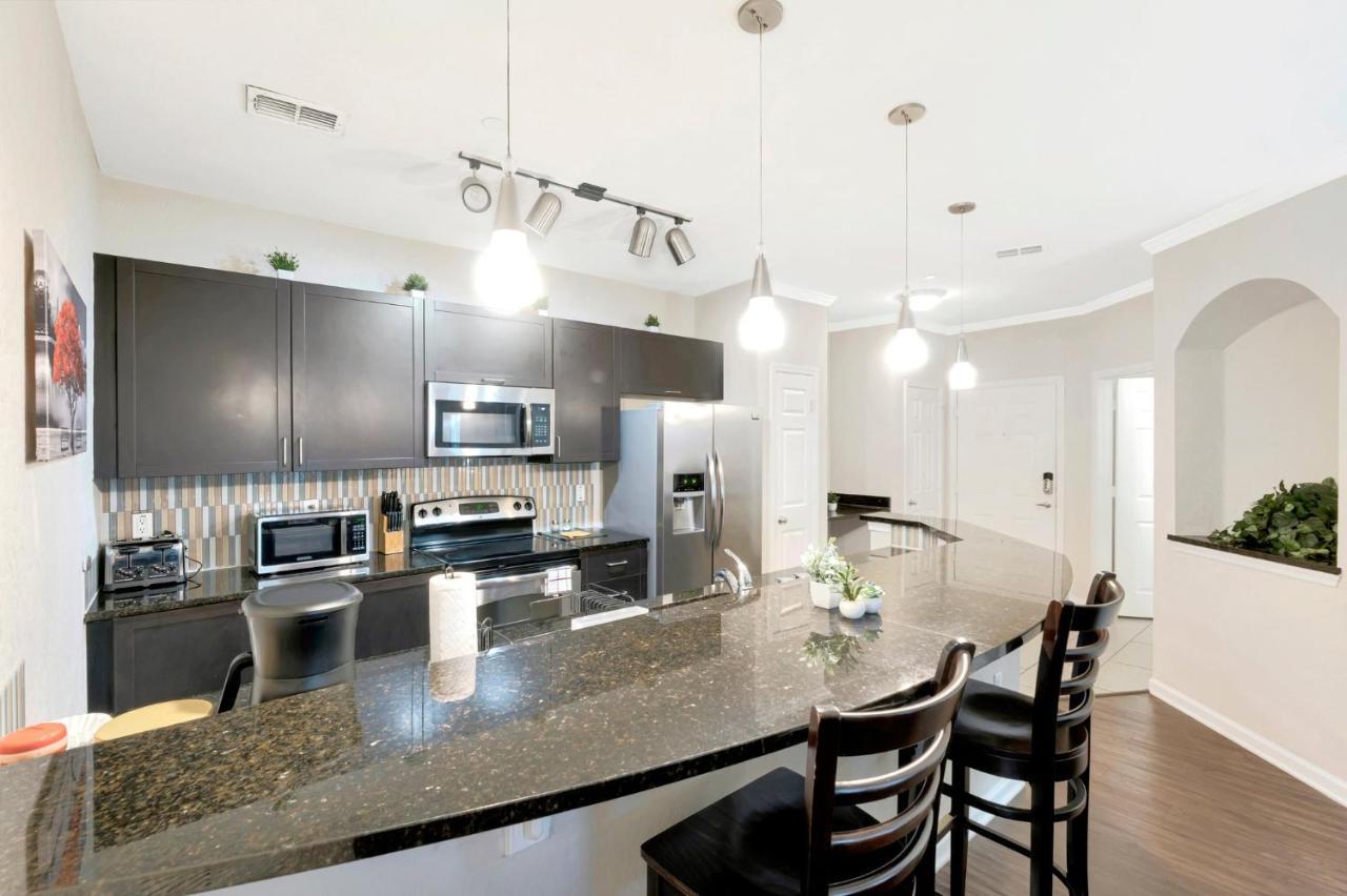 Tropical 3Br Suite-2 Resort Style Pools-5 Mil To Bay-Gym-Close To Beach Tampa Bagian luar foto