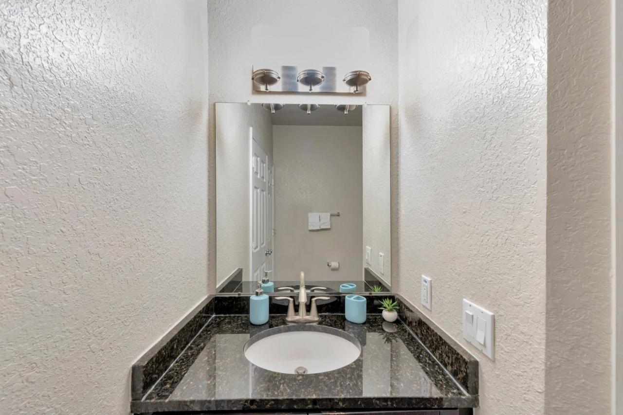 Tropical 3Br Suite-2 Resort Style Pools-5 Mil To Bay-Gym-Close To Beach Tampa Bagian luar foto